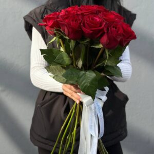 Букет красных роз