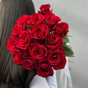 Букет красных роз