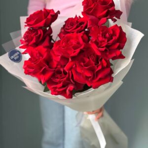 Букет 9 красных "Французских" роз