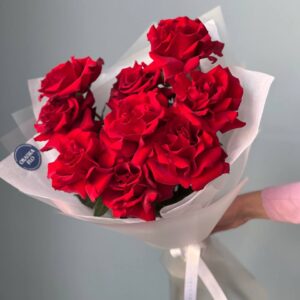 Букет 9 красных "Французских" роз