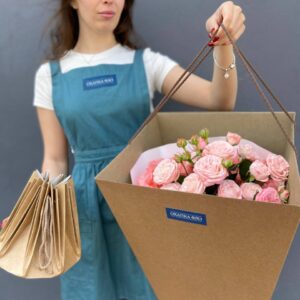 Розы нежно-розовые кустовые букет