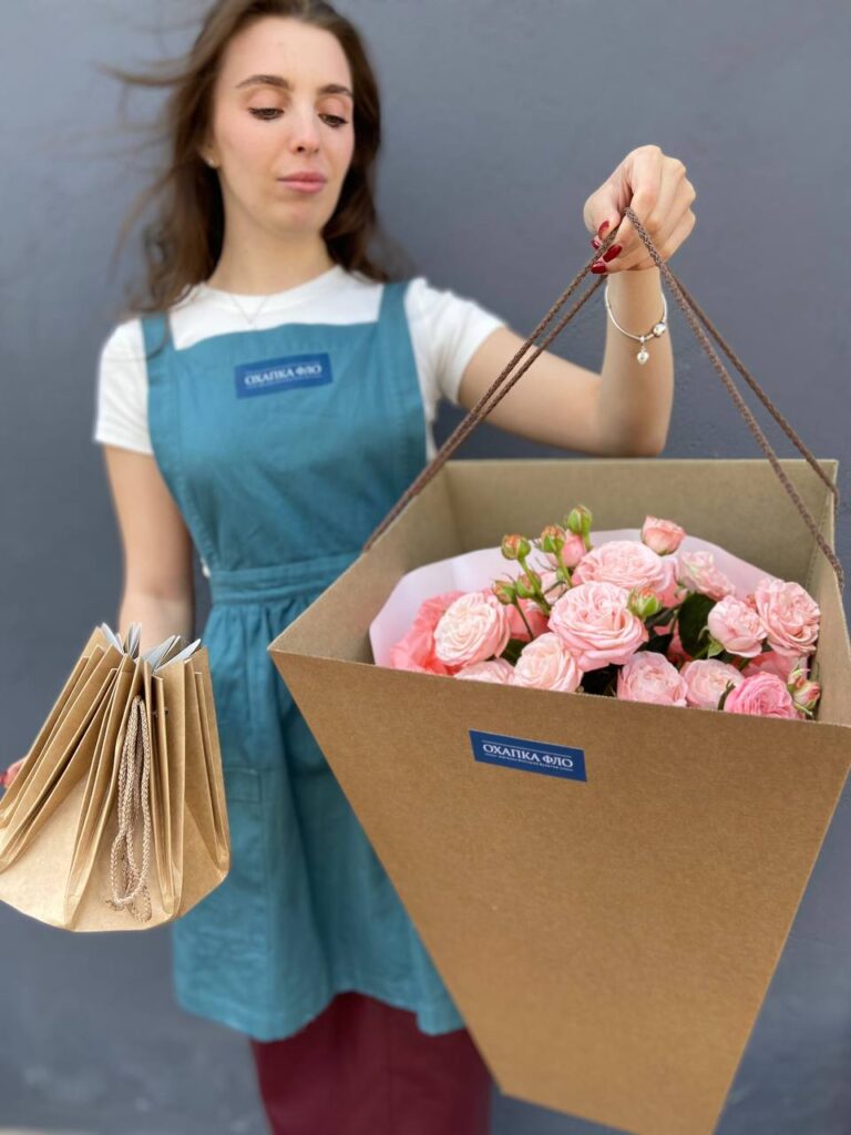 Розы нежно-розовые кустовые букет