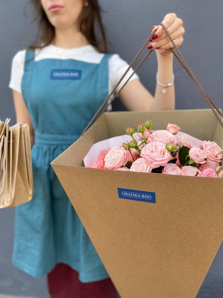 Розы нежно-розовые кустовые букет