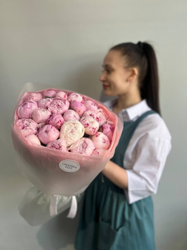 Пион розовый букет