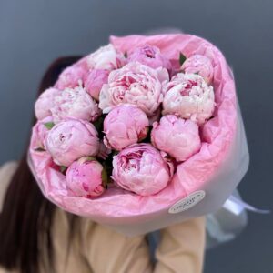 Пионы розовые 15 штук букет