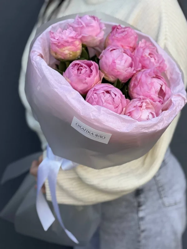 Пионы розовые 9 штук Диннер Плате