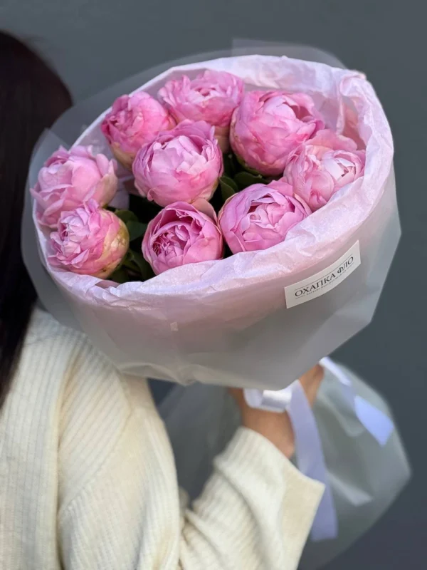 Пионы розовые 9 штук Диннер Плате