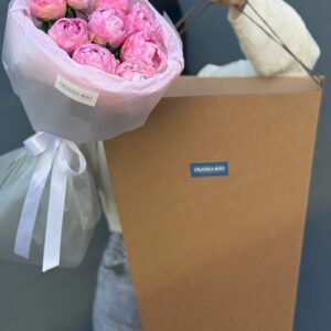 Пионы розовые 9 штук Диннер Плате