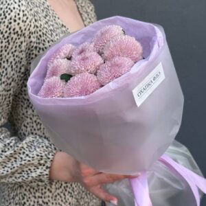 Букет из 9 розовых хризантем