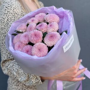Букет из 15 розовых хризантем