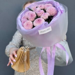 Букет из 15 розовых хризантем