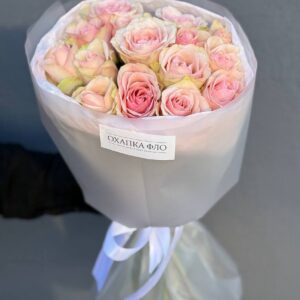 Букет из 15 нежно-розовых роз