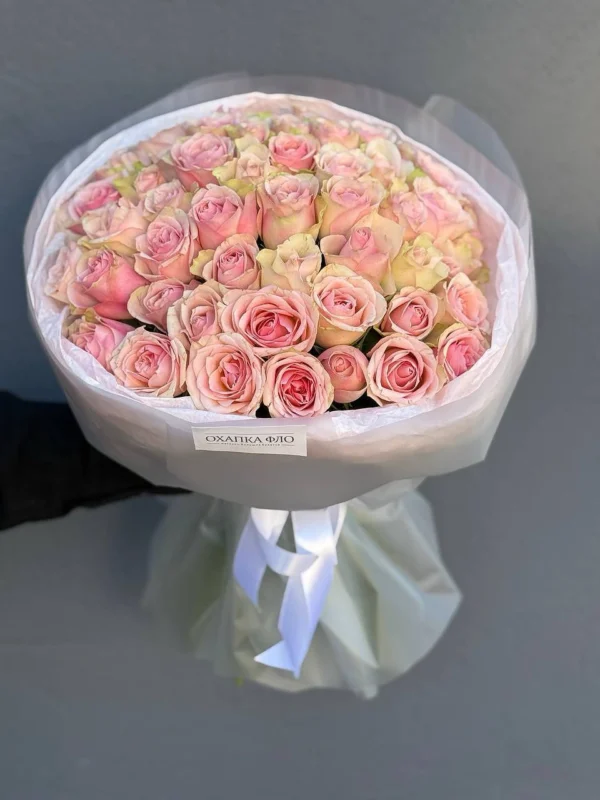 Букет из 51 розовых роз