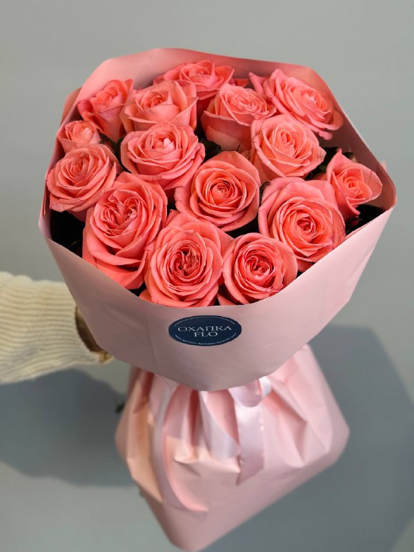 Букет коралловых роз, 15 шт. 50 см.