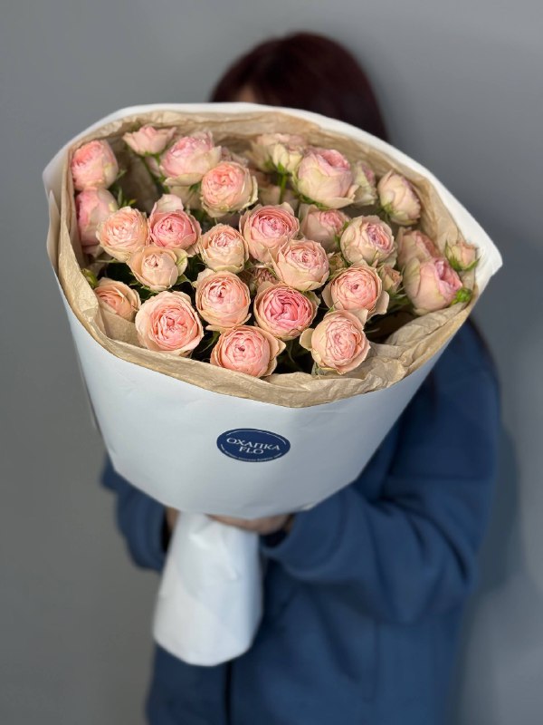 Букет кустовых роз пионовидных нежно-розовых 7 штук №4.
