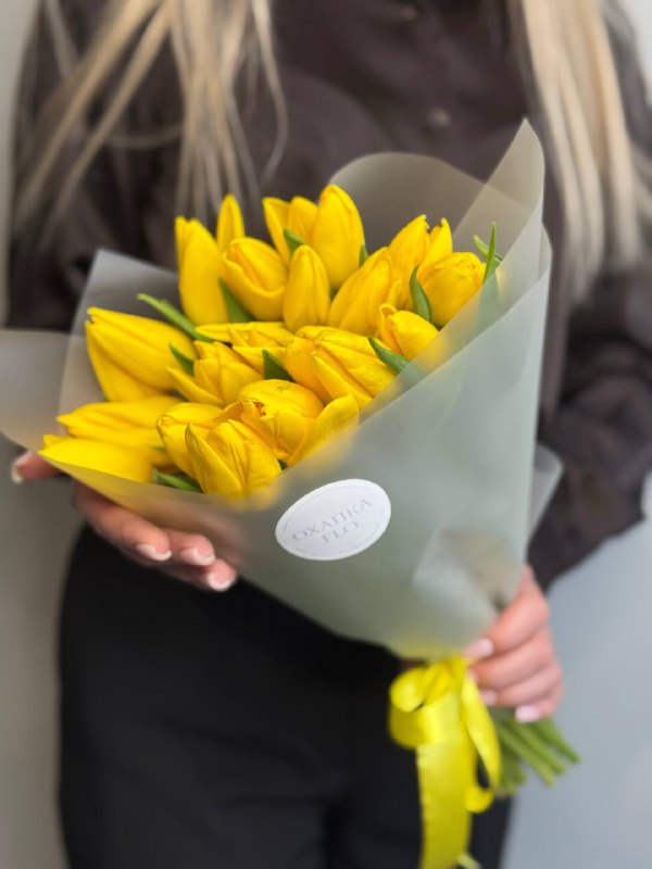 Букет тюльпанов желтых, 19 шт