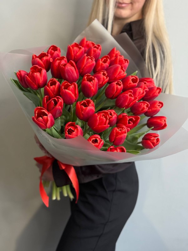 Букет тюльпанов красных, 39шт
