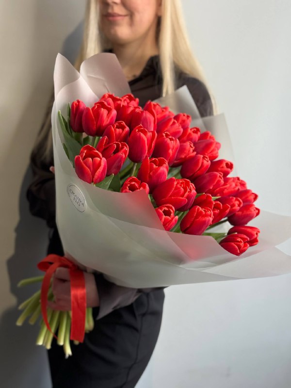 Букет тюльпанов красных, 39шт
