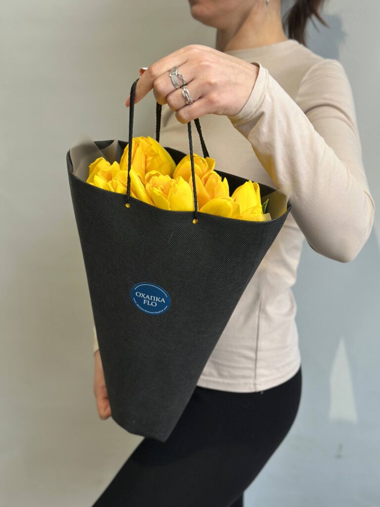 Букет тюльпанов желтых сортовых, 15 шт