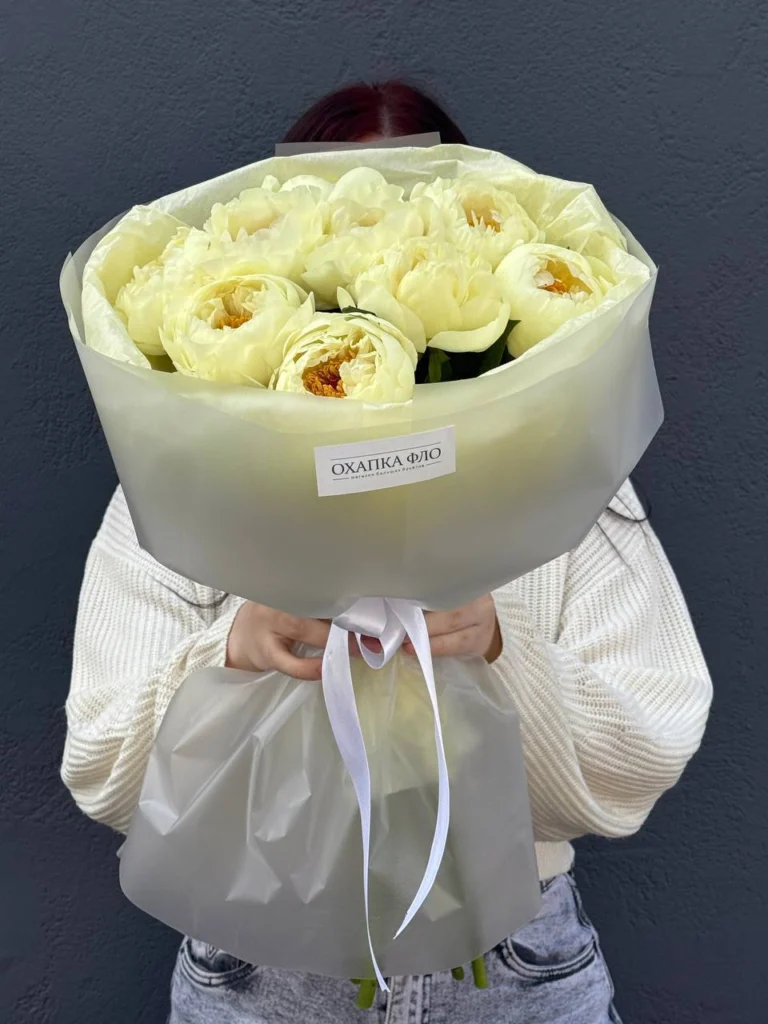 Букет пионов, 9 штук.